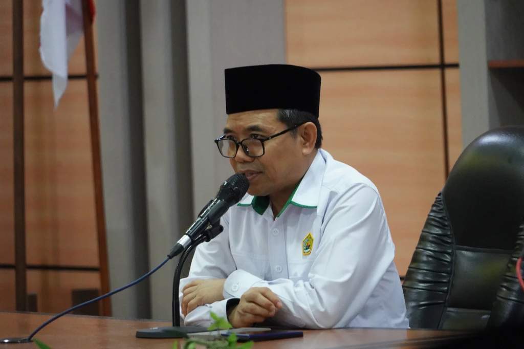 Suasana Masjid Nasional Al-Akbar Surabaya